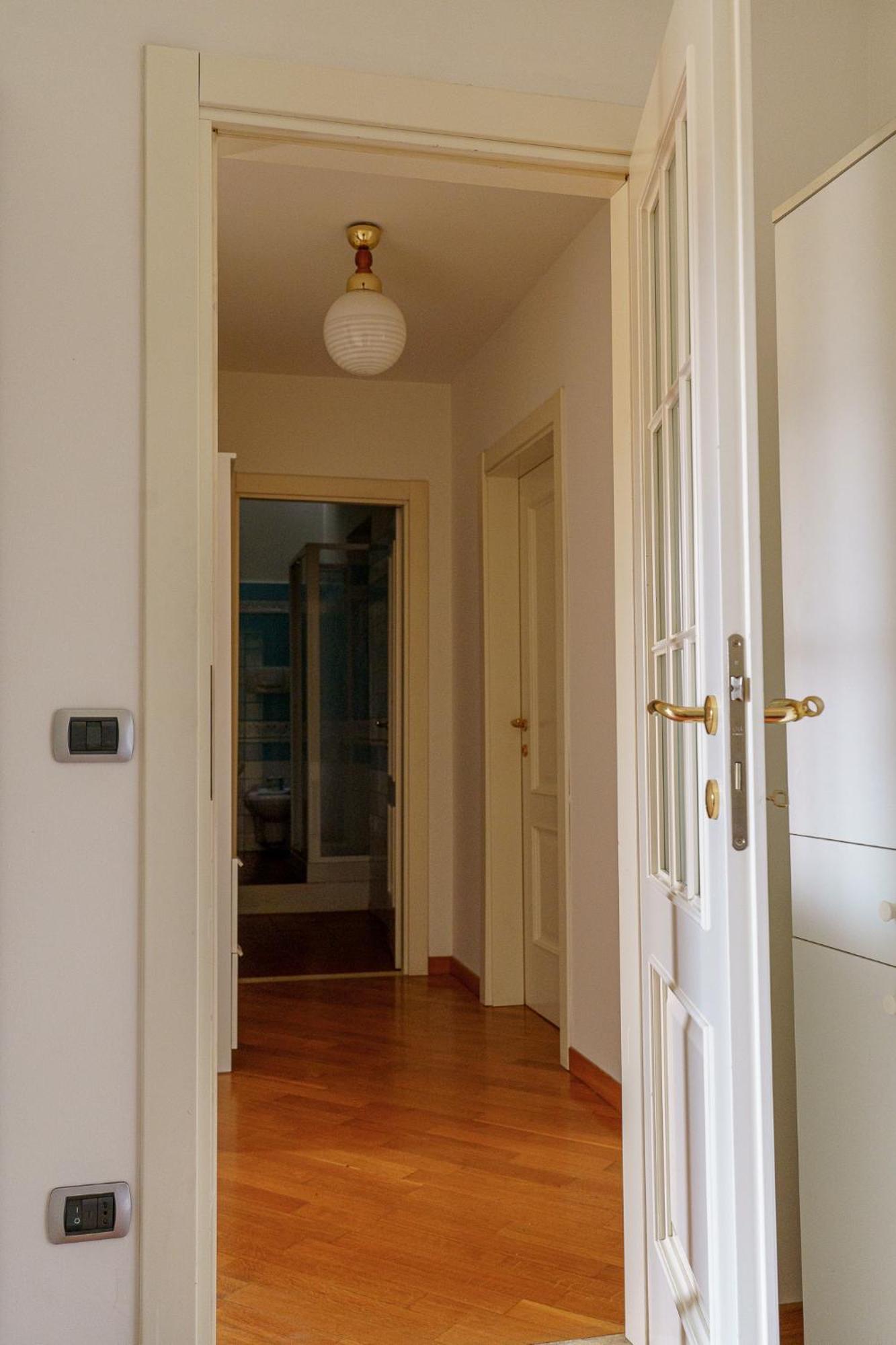 Spacious And Pleasant 2-br Appartamento